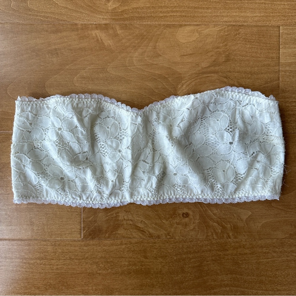 Annabella Cream Lace Sweetheart Neckline Bandeau, Size S/M